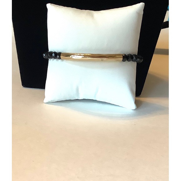 Octavia & CO. Stone Stretch Bracelet - Picture 3 of 5